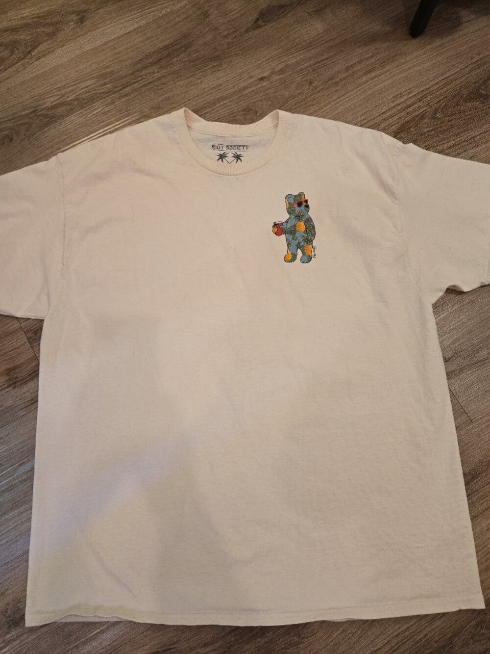 Riot Society Pineapple Bear T-Shirt 100% Cotton Men's Size XXL